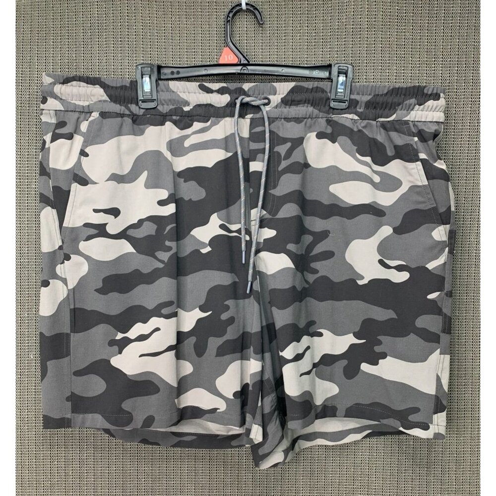 George Mens 2XL (44-46) Grey Camo Pull-On Shorts Moisture Wicking Above Knee
